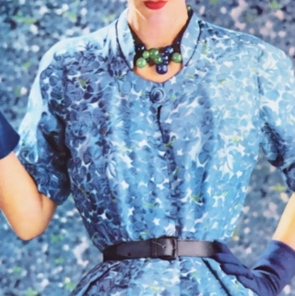 Vintage Blue Gloves (Reindoe by Van Raalte) - Picture 3 of 8